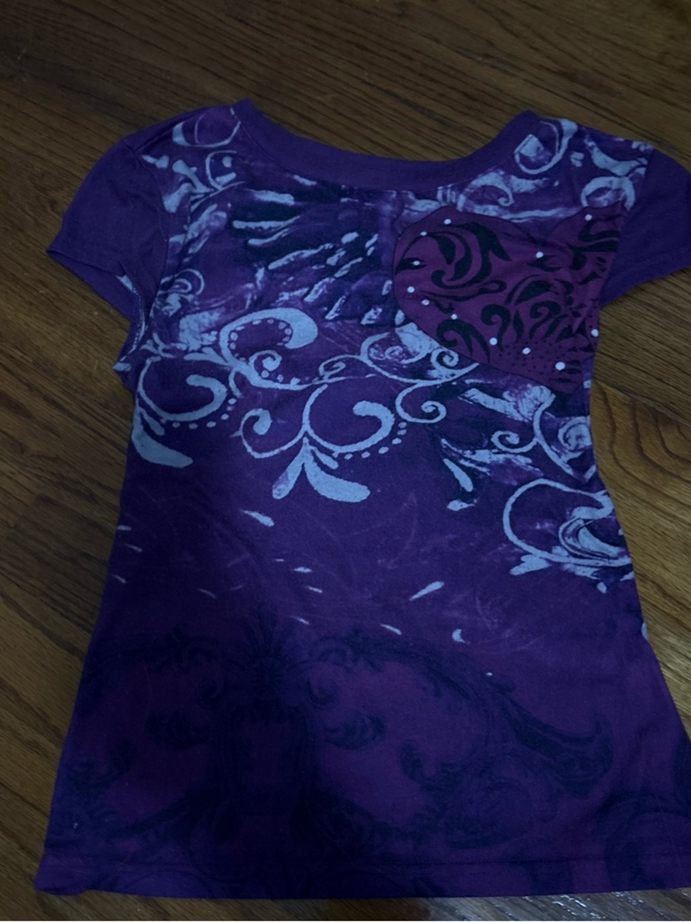 Y2K 2000s winged heart purple tee shirt
